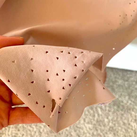 Lululemon workout top - Picture 3 of 3